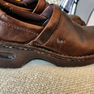 Worn twice. Women's, brown b.o.c. Peggy Clogs